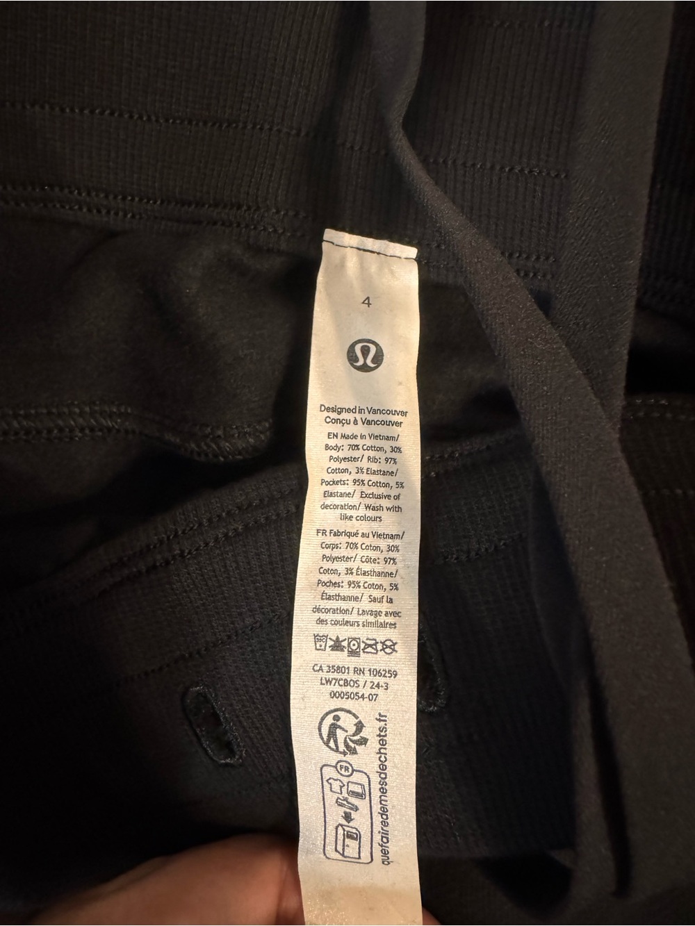 NWT Lululemon Scuba High-Rise Short 5"
Black size 4 Small - Picture 4 of 5